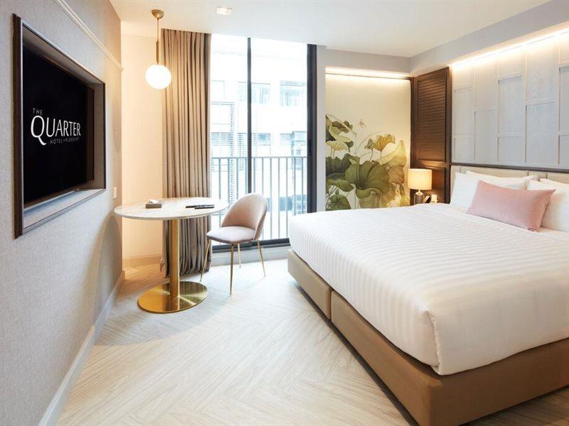 Hotel The Quarter Ploenchit By Uhg Bangkok Esterno foto